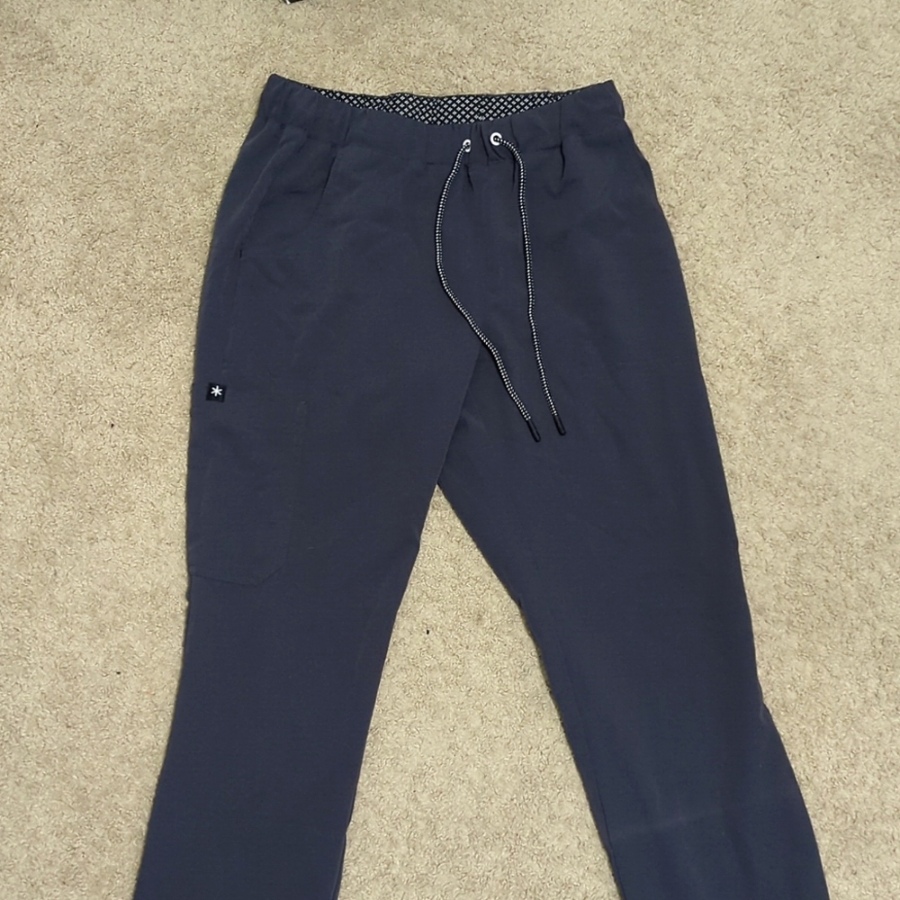 Petite XS Scrubs from Beyond Scrubs